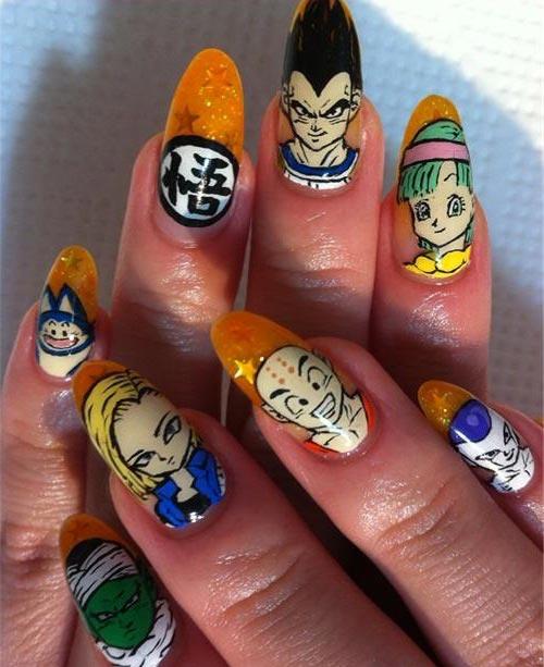 Unhas com desenhos de herois