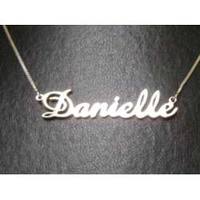 Colar De Prata com nome Danielle personalizado