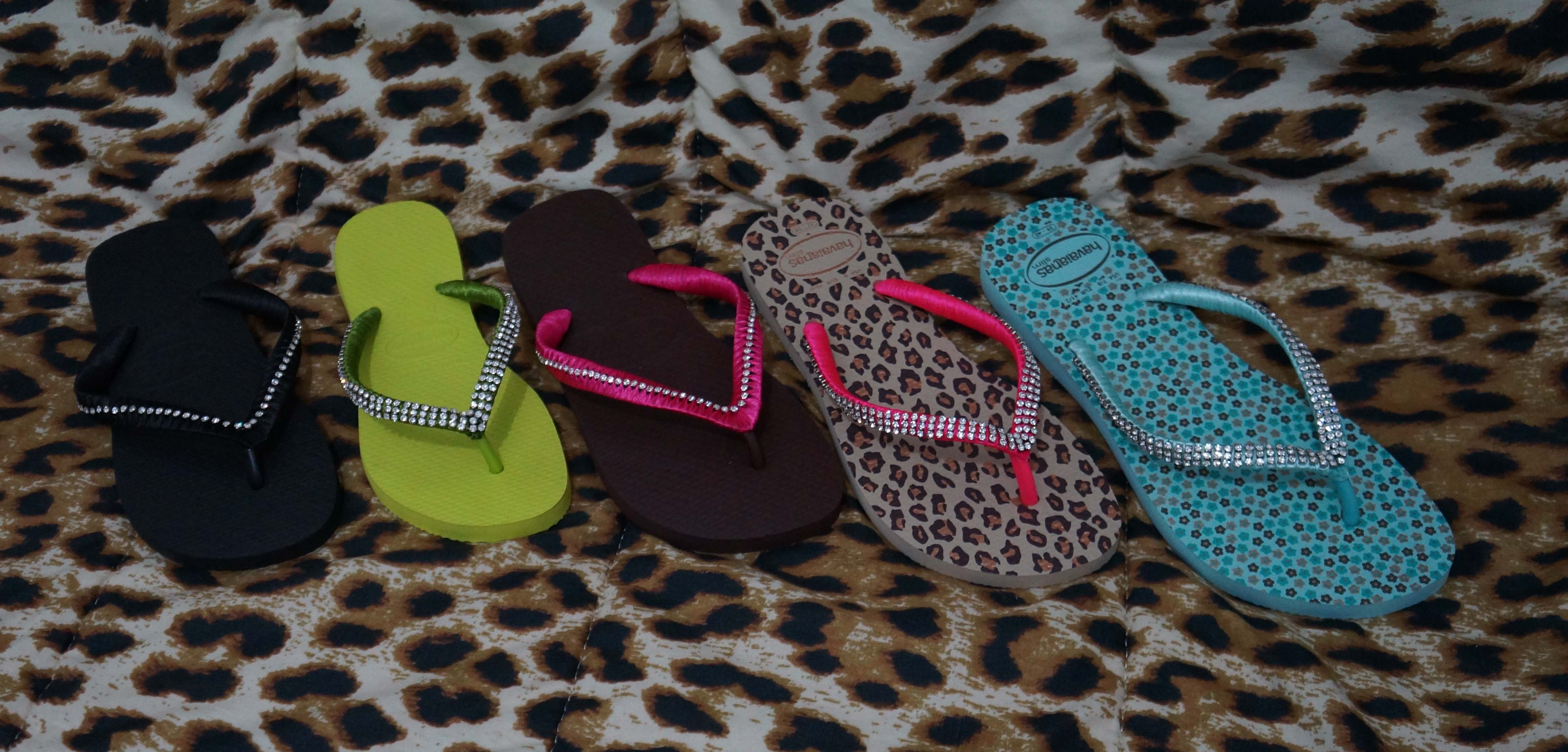 Havaianas Customizadas com Strass de Swarovski e fita de cetim - feito à mão 